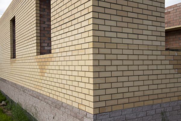 Cream Brick Installation