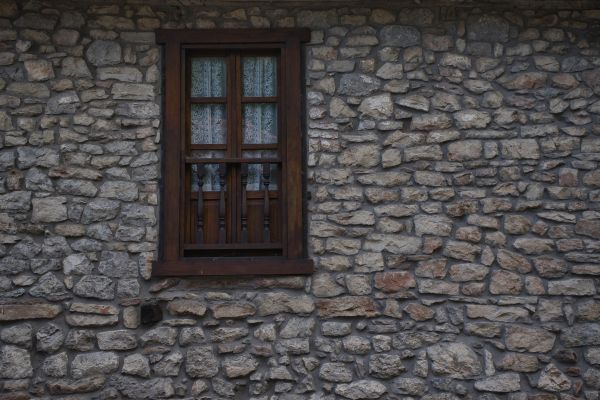 Stone Siding Repair